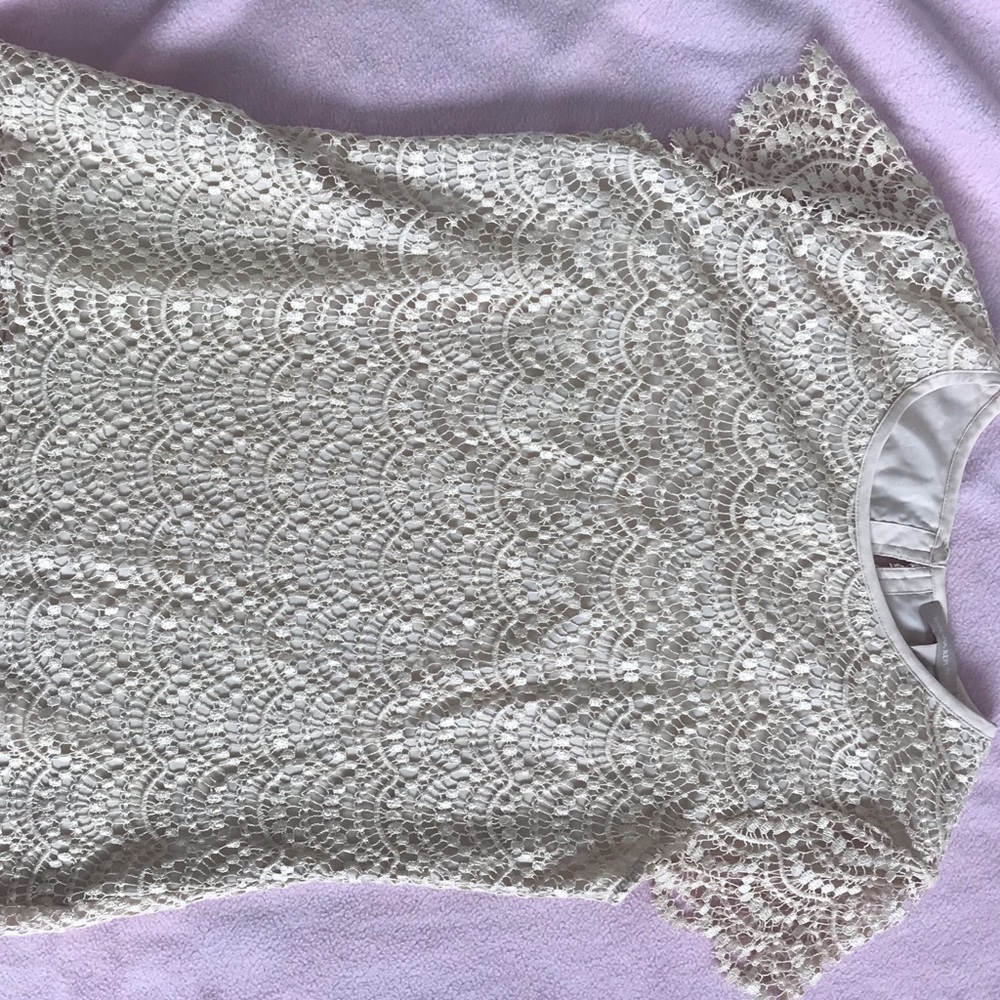 Banana Republic lace top